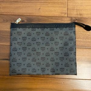 MCM Pouch